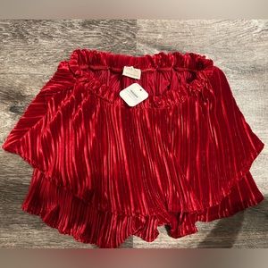 Dark red velvet Peach love skort